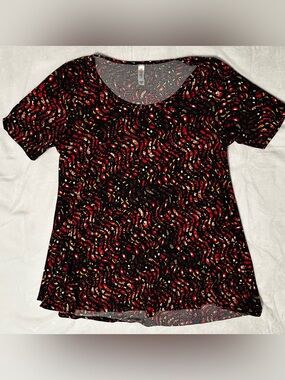 M LuLaroe Perfect T